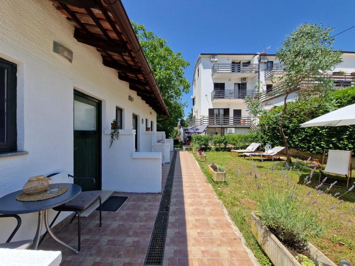 Rooms Lav Umag Exterior photo